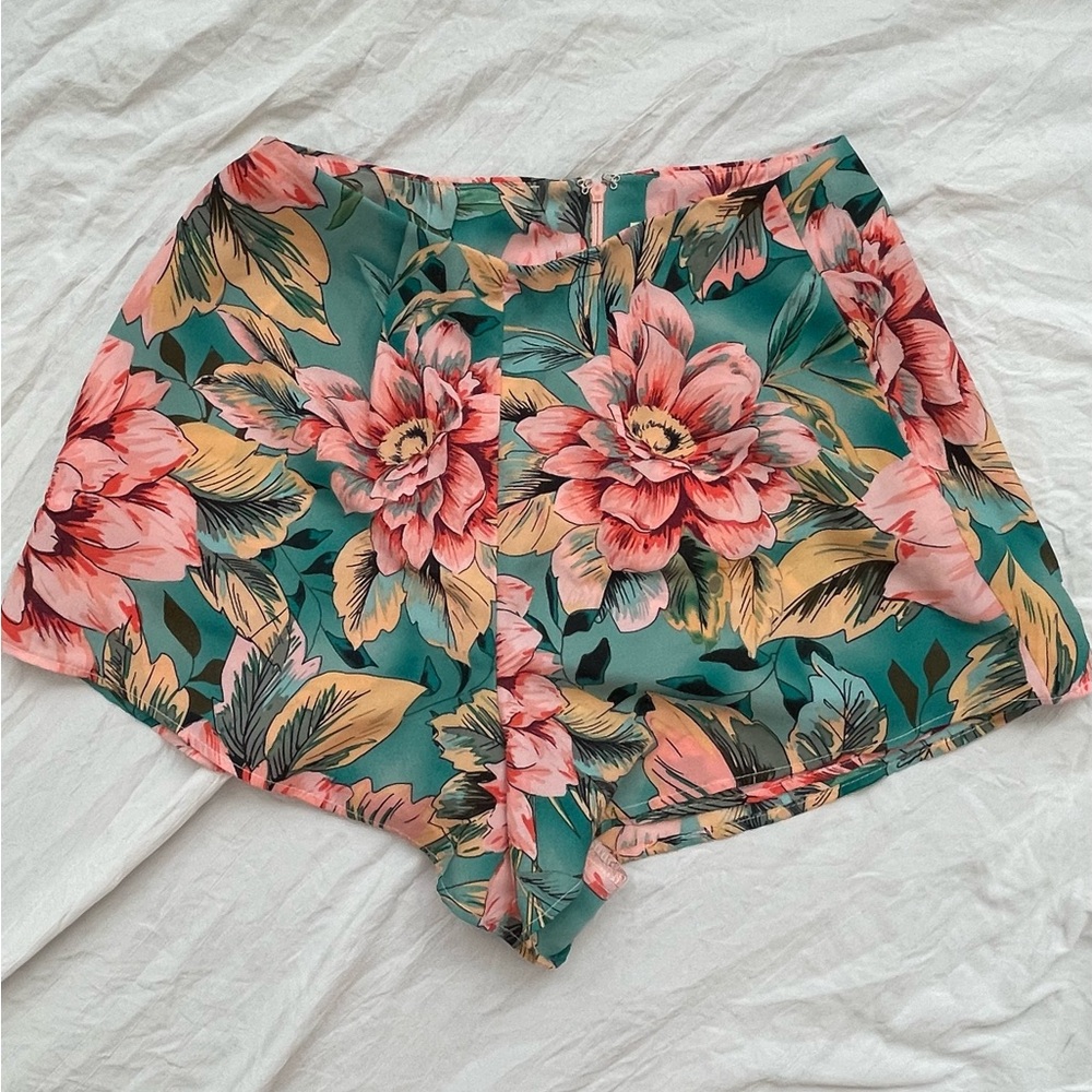 Show Me Your Mumu Sawyer Short - Tommy and The Band size xsmall